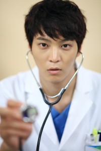 94042-good-doctor-joo-won-has-difficulty-with-savant-syndrome-acting