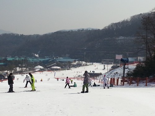 京畿道昆池岩滑雪記