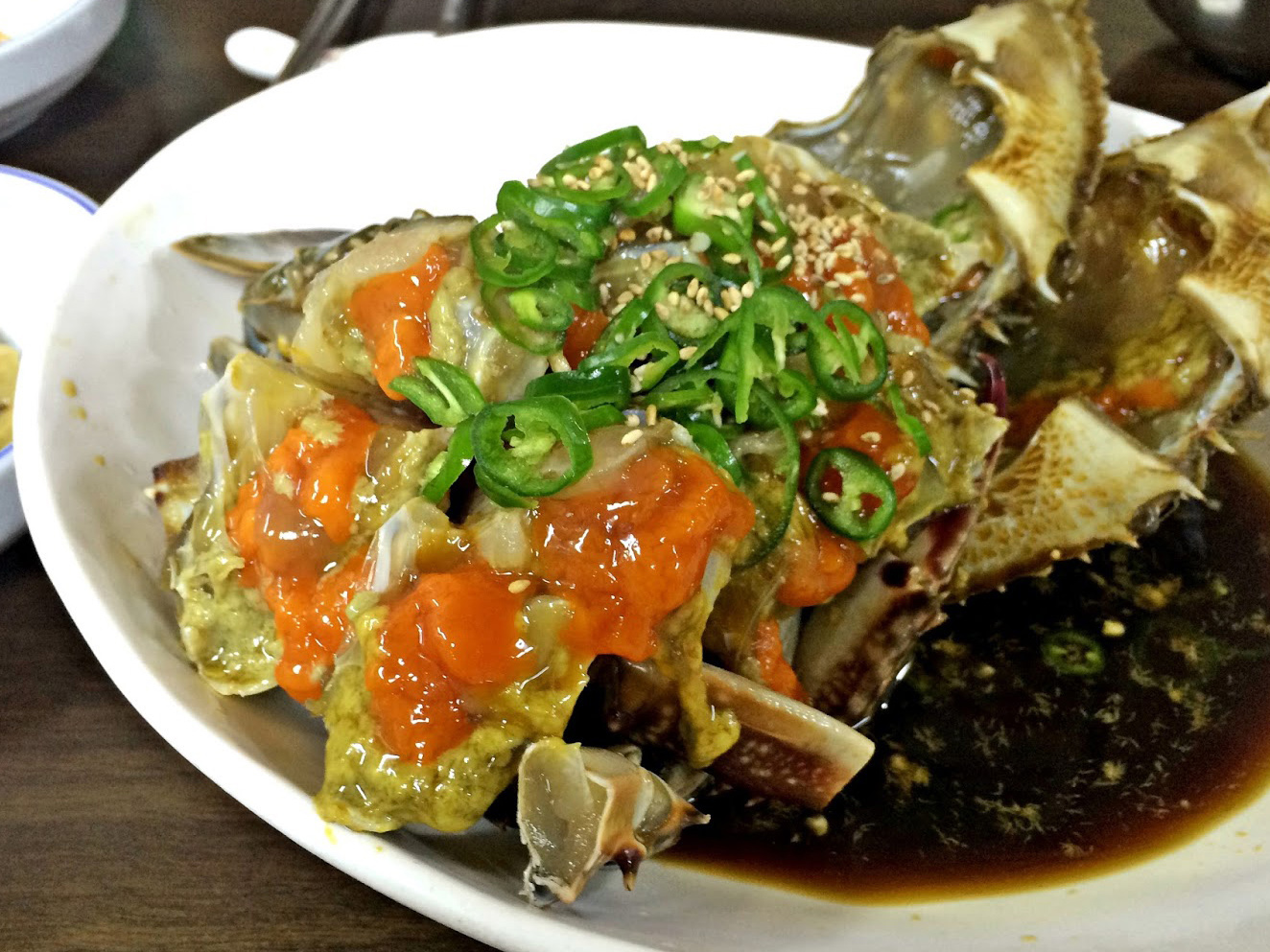 「韓國。美食」韓國人大愛，小巷裡的醬油生蟹老店：兒嶺站真味食堂진미식당