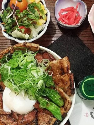 弘大延南洞不能錯過的日式料理店 「배키우동」